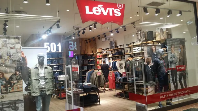 Levi's