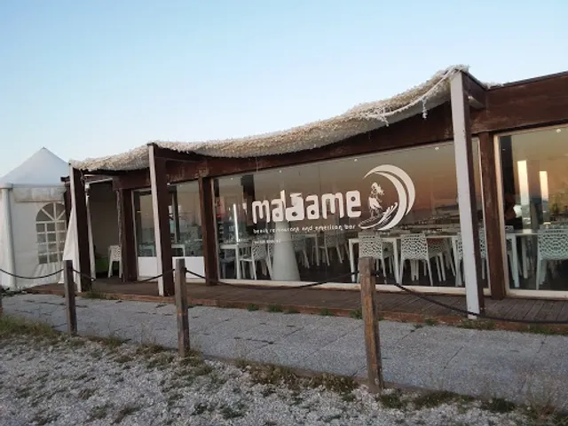 Madame Beach & Restaurant