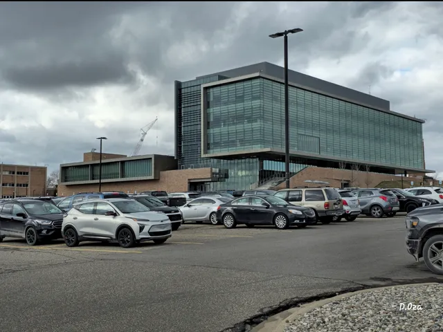 Oakland University - Engineering Center