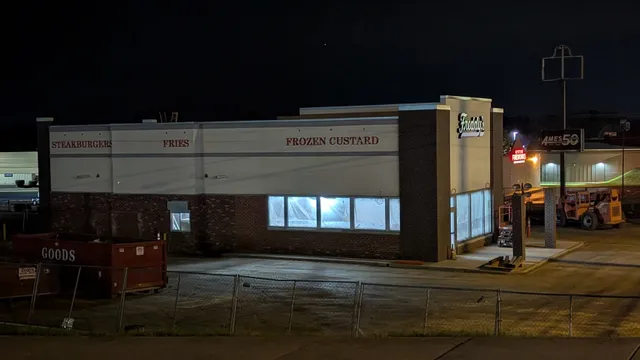 Freddy's Frozen Custard & Steakburgers