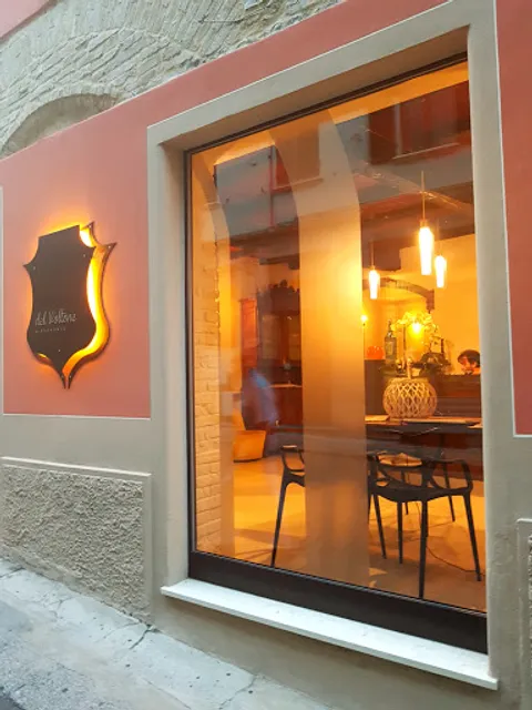 Del Voltone • Ristorante con Enoteca