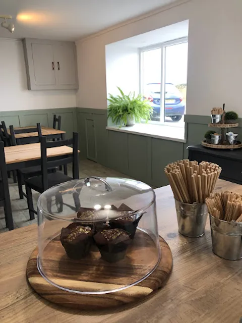 Wolf Rock Coffee and Ice Cream