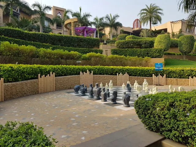 Pyramisa Multi-cuisine & Resto Bar