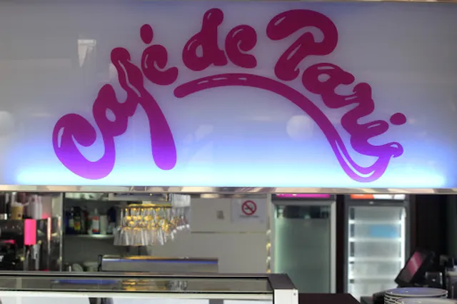 Cafe de Paris