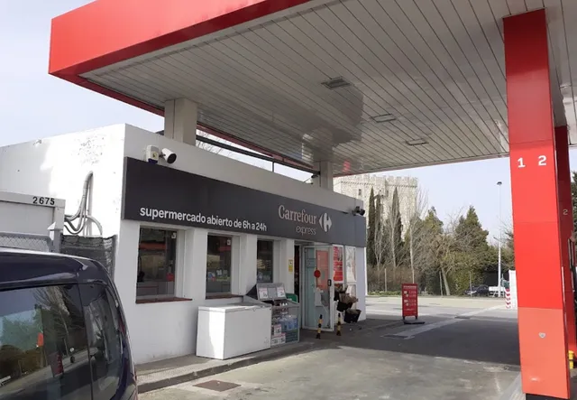 Carrefour Express EESS