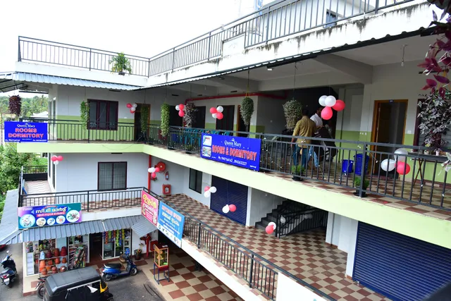 Queen Mary Rooms & Dormitory