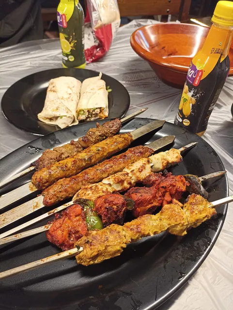 Barbeque Qatma wa noss