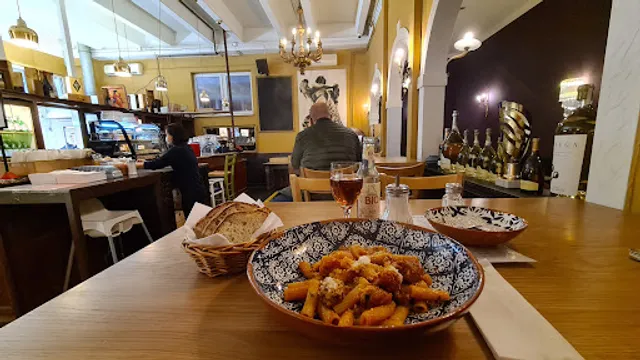 Centro Italia | Trattoria Restaurant