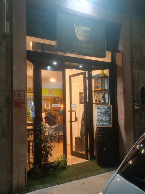 Isa Pruré - Gastronomia e Hamburgeria