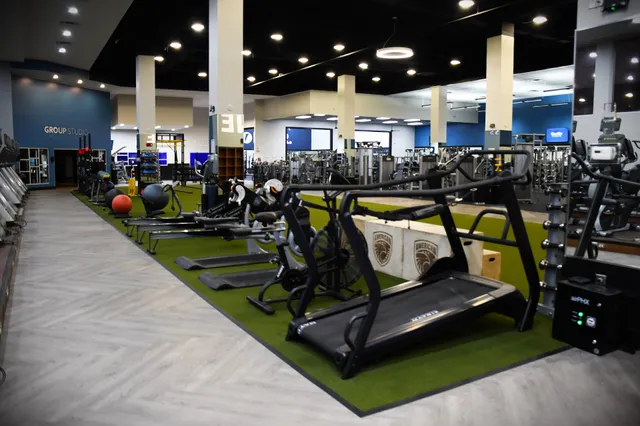 Onelife Fitness Lawrenceville