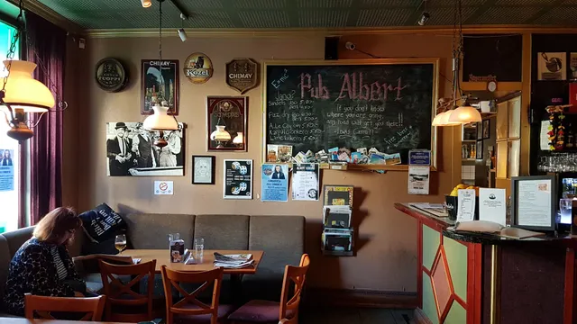 Pub Albert & Pub Eduard