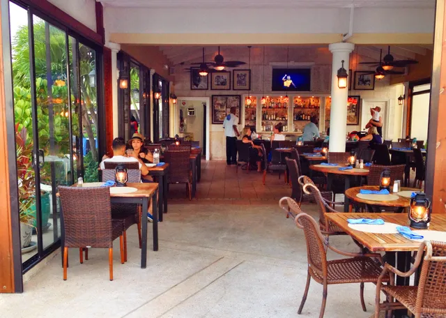 Hemingway's on the Beach