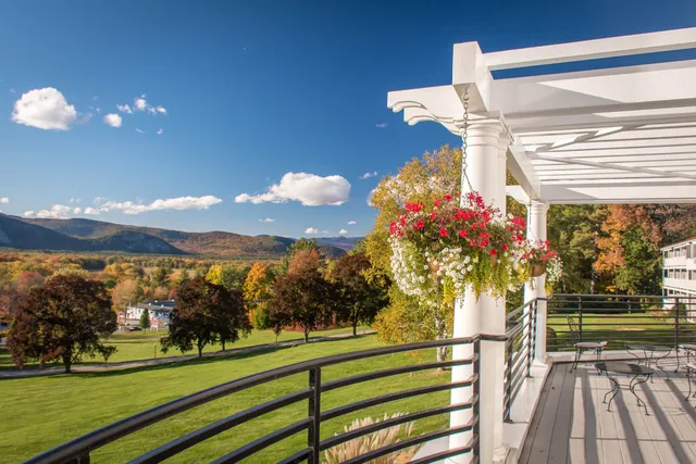 Red Jacket Mountain View Resort