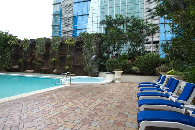 Menara Peninsula Hotel