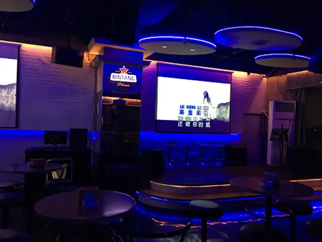 Elysium Lounge and Bar