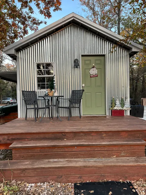 Lakeview Cabin at Trinity Trails Ranch