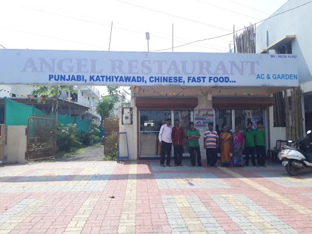Angel restaurant