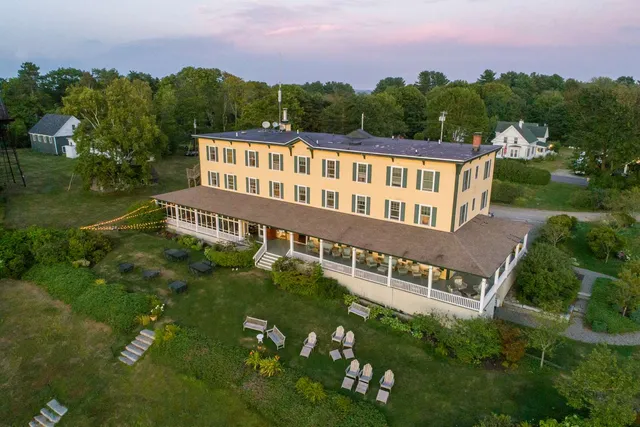 Chebeague Island Inn