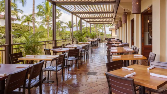 Tommy Bahama Restaurant & Bar