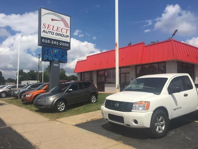 Select Auto Group LLC