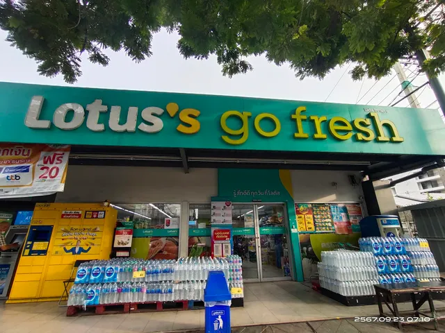 Lotus's go fresh