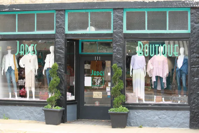 Jades Boutique,LLC