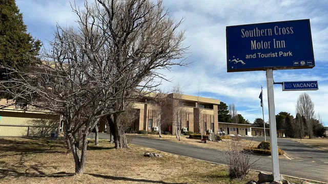 Southern Cross Motor Inn and Tourist Park