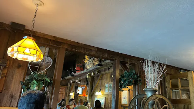 Apple Valley Family Restaurant