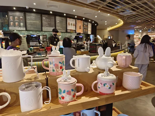 STARBUCKS Taoyuan Public Main Library Shop