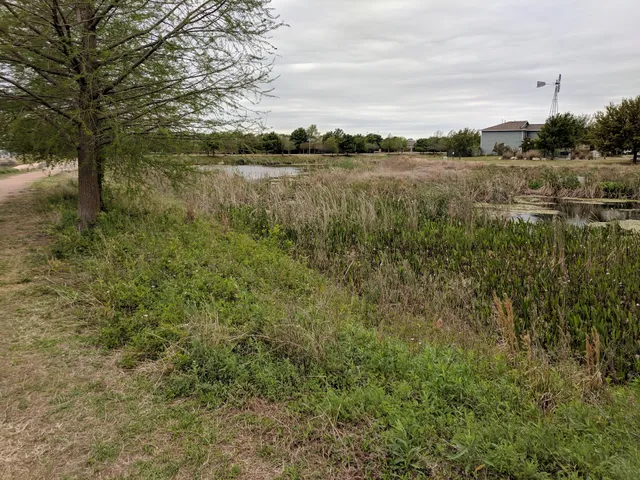 Colorado Crossing Walking Trail