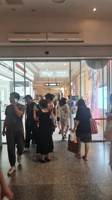 Nanjing East Road Residential District Laoyou Dining Hall