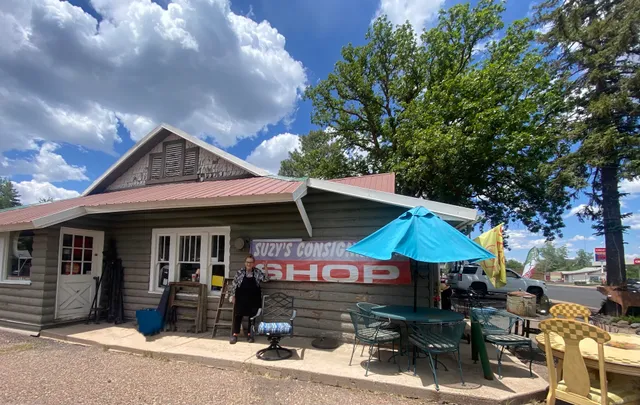 Suzy s Consignment Shop