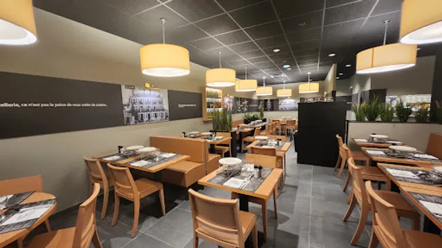 Bistro Régent Blois ( Cap Ciné )