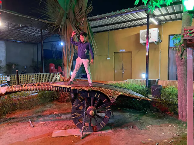 SHABRI GARDEN RESTAURANT