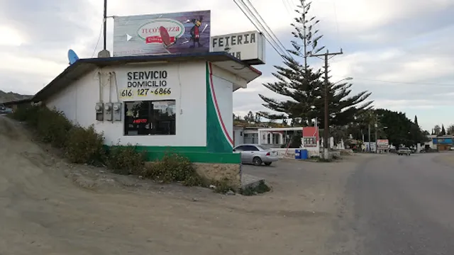 Tuco's Pizza El Rosario