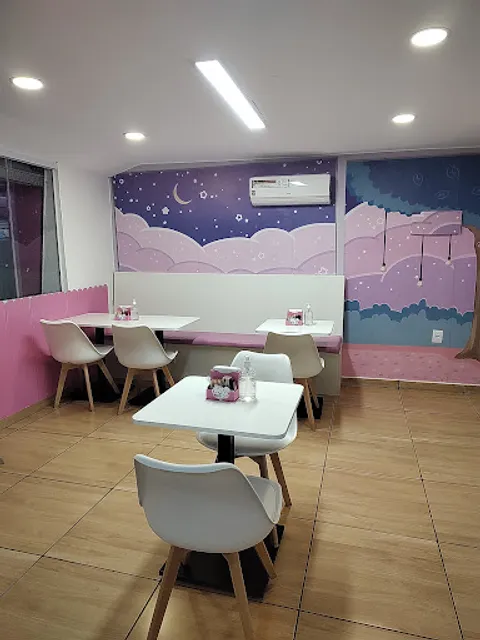 Chest of Wonders - Maid café