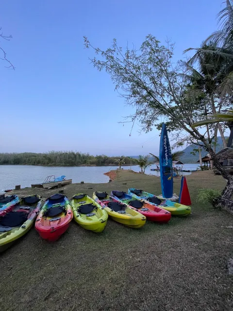 D' Puncak Beris Lake Resort