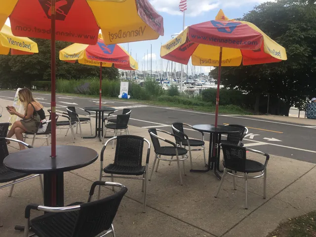 Chicago's Best Hotdog at the Lakefront