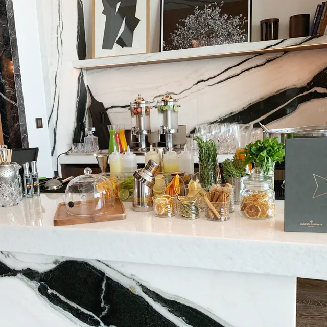 Go Bar - Mobile Bar & Glassware Rentals