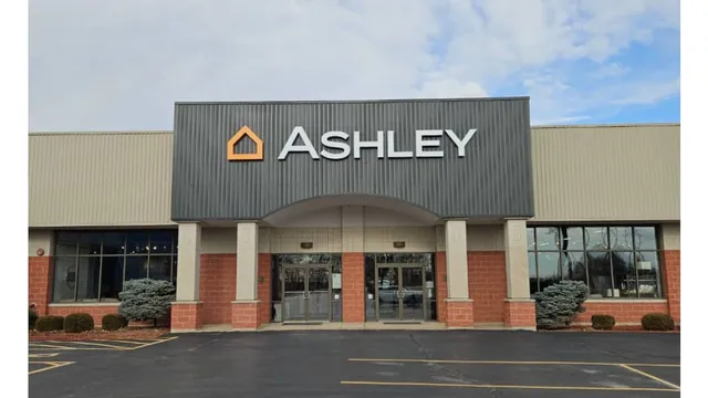 Ashley Store