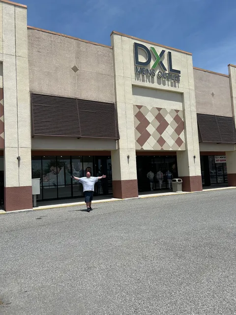 DXL Big + Tall Outlet