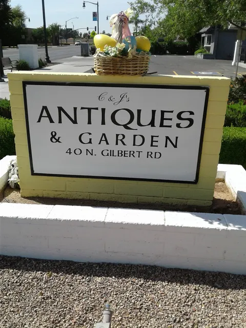 C & J's Antiques and Garden