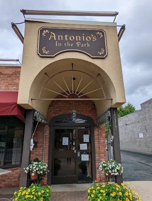 Antonio's in the Park