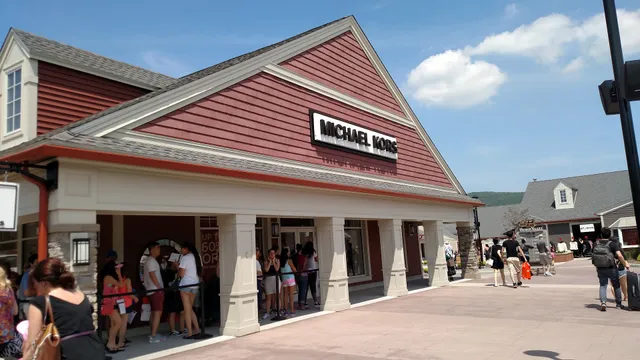 Michael Kors Outlet