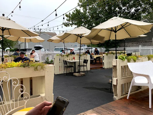 Liz's Cafe Anybody's Bar