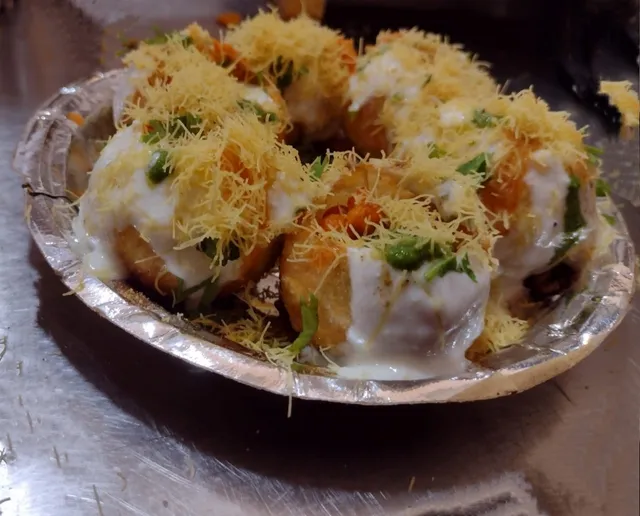 DARSHNA PAKODI CENTER AND FASTFOOD