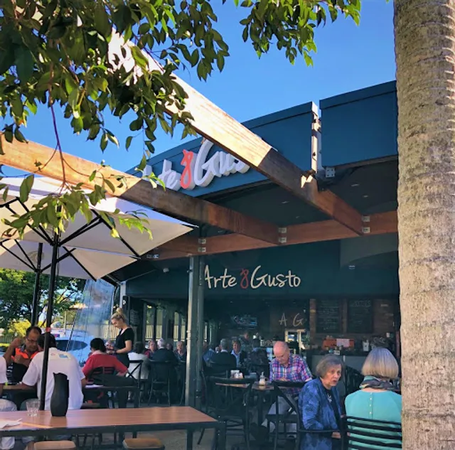 Arte & Gusto Cafe Bar