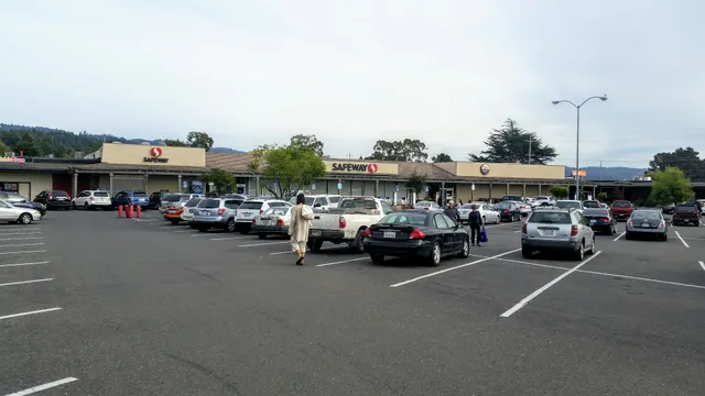 Union Town Shopping Center