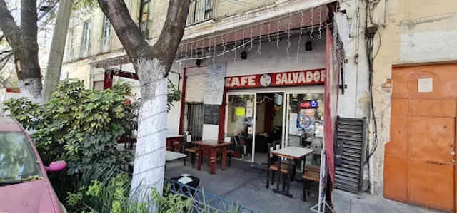 Café Salvador