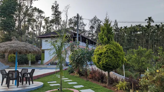 Lake View Nest - Homestay in chikmagalore